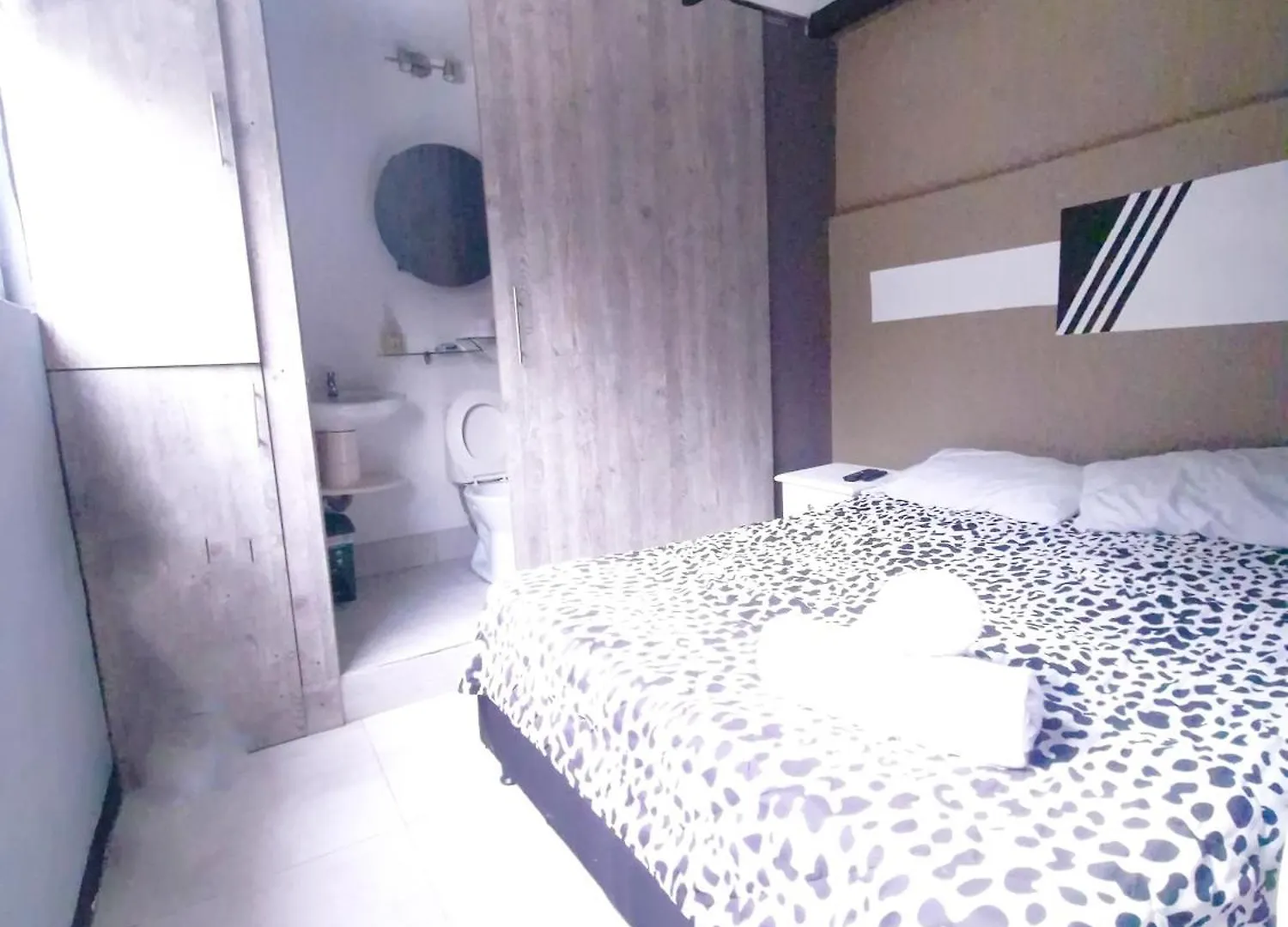 The Bellagio 3 Bdrm Pvbath And Jacuzzi 301A Apartment Medellin 0*,